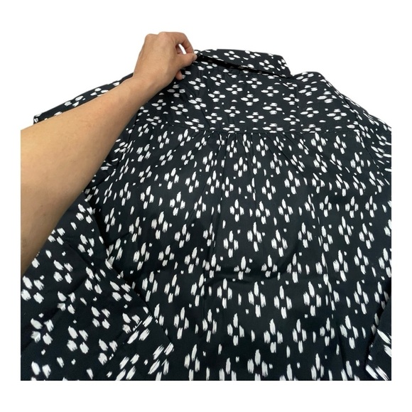 Roman’s Blouse Size 1X Black White Long Sleeves button down with collar - Picture 6 of 10